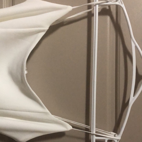 Lucy in the Sky-Capri Ruffle Tie Dress - Picture 5 of 7